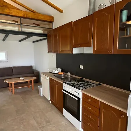 Rini House *